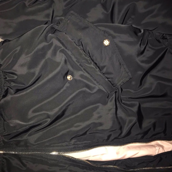 H&M Bomber Jacket Black - Picture 4 of 7